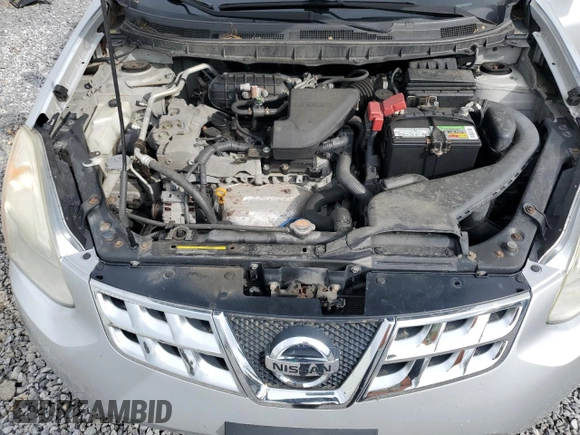 2011 Nissan Rogue S z VIN JN8AS5MVXBW690071, wystawiony jako Copart lot #56994315 z przebiegiem 117 661 mil mil oraz Szkoda całkowita • Salvage title. Historia ofert i sprzedaży dostępna na DreamBid. Obrazek 12.