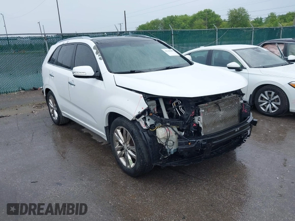 2014 Kia Sorento SX Limited with VIN 5XYKW4A75EG444230, listed as a IAAI auction lot 42540409 with 134,339 mi miles and . Bid and sale history available at DreamBid. Image 1.