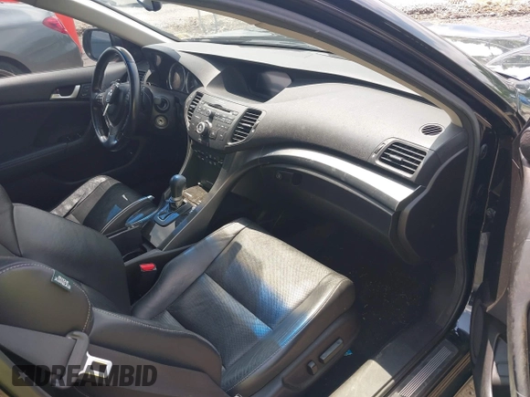 2011 Acura TSX with VIN JH4CU2F65BC004375, listed as a IAAI auction lot 42692864 with 159,706 mi miles and . Bid and sale history available at DreamBid. Image 5.