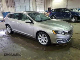 2016 Volvo V60 T5 Drive-E Platinum z VIN YV140MEM0G1307395, wystawiony jako Copart lot #51317415 z przebiegiem 131 703 mil mil oraz Czysty tytuł • Clean title. Historia ofert i sprzedaży dostępna na DreamBid. Obrazek 4.