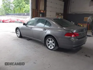 2007 BMW 7 Series 750i with VIN WBAHL835X7DT08227, listed as a IAAI auction lot 42620623 with 177,516 mi miles and . Bid and sale history available at DreamBid. Image 3.