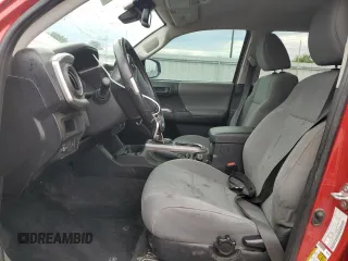 2019 Toyota Tacoma SR z VIN 3TMCZ5AN9KM215368, wystawiony jako Copart lot #66554414 z przebiegiem 84 380 mil mil oraz Szkoda całkowita • Salvage title. Historia ofert i sprzedaży dostępna na DreamBid. Obrazek 7.