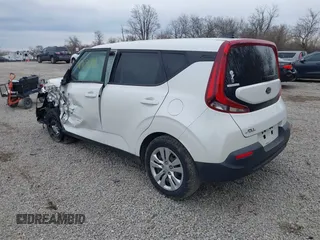 2021 Kia Soul LX with VIN KNDJ23AU8M7767416, listed as a IAAI auction lot 41703981 with 167,187 mi miles. Bid and sale history available at carsss.com. Image 3.