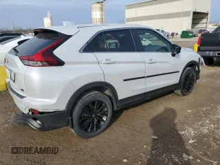 2023 Mitsubishi Eclipse Cross LE z VIN JA4ATVAA6PZ003386, wystawiony jako Copart lot #46779775 z przebiegiem 25 628 mil mil oraz Szkoda całkowita • Salvage title. Historia ofert i sprzedaży dostępna na DreamBid. Obrazek 3.