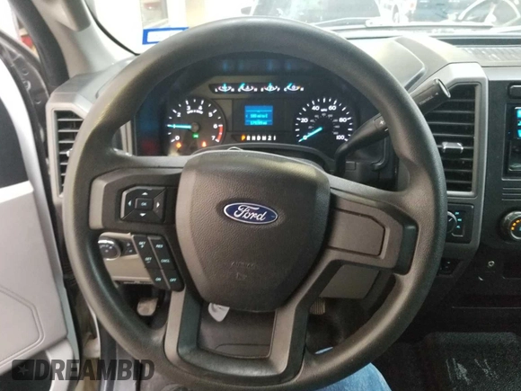2018 Ford F-250 XL with VIN 1FT7X2B66JEC27091, listed as a IAAI auction lot 42777784 with 179,289 mi miles and . Bid and sale history available at DreamBid. Image 18.