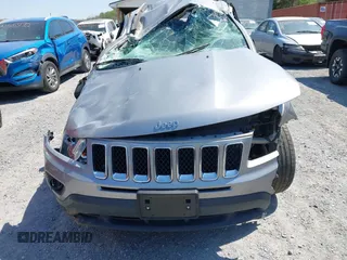 2017 Jeep Compass Sport с VIN 1C4NJCBA7HD124149, выставлен на аукционе IAAI как лот 42050822 с пробегом 137 354 миль миль и . История ставок и продаж доступна на DreamBid. Изображение 11.