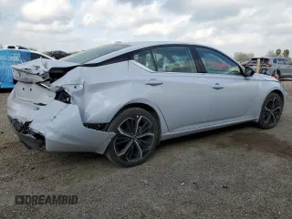 2024 Nissan Altima 2.5 SR with VIN 1N4BL4CVXRN398936, listed as a Copart auction lot 44520575 with 8,916 mi miles and Salvage Title. Bid and sale history available at carsss.com. Image 3.