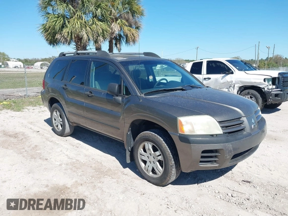 2005 Mitsubishi Endeavor LS with VIN 4A4MM21S65E016756, listed as a IAAI auction lot 41527970 with 168,913 mi miles. Bid and sale history available at carsss.com. Image 1.