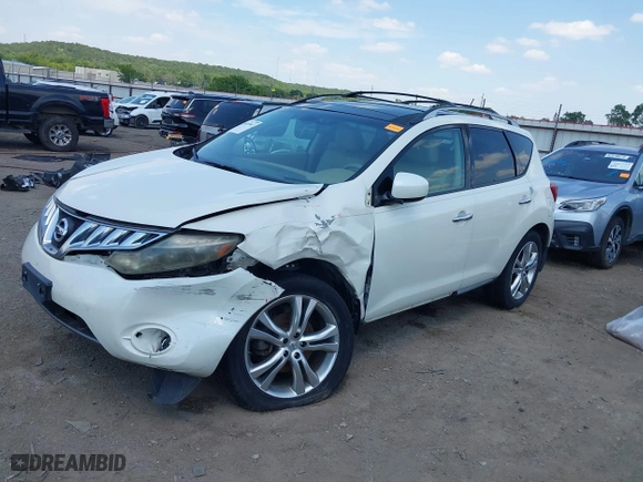2009 Nissan Murano SL with VIN JN8AZ18W69W154834, listed as a IAAI auction lot 39865907 with 148,917 mi miles. Bid and sale history available at carsss.com. Image 2.