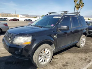 2014 Land Rover LR2 with VIN SALFR2BG1EH387679, listed as a Copart auction lot 48010145 with 102,077 mi miles and Clean Title. Bid and sale history available at DreamBid. Image 1.