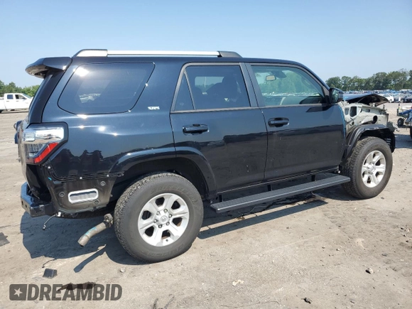 2023 Toyota 4Runner SR5 with VIN JTEMU5JR6P6103555, listed as a Copart auction lot 63914615 with 30,223 mi miles and Salvage title. Bid and sale history available at DreamBid. Image 3.