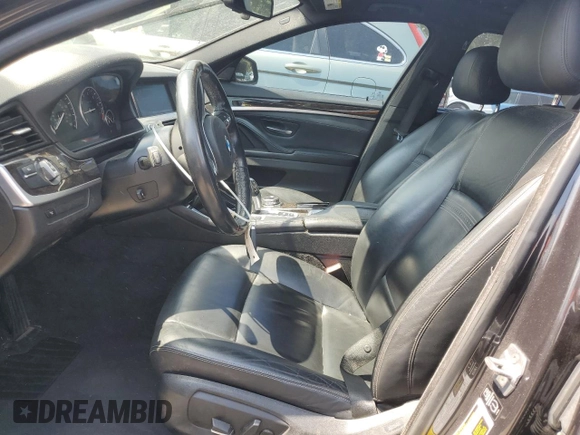 2015 BMW 5 Series 528i with VIN WBA5A5C5XFD513763, listed as a Copart auction lot 63825535 with 147,982 mi miles and Salvage title. Bid and sale history available at DreamBid. Image 7.