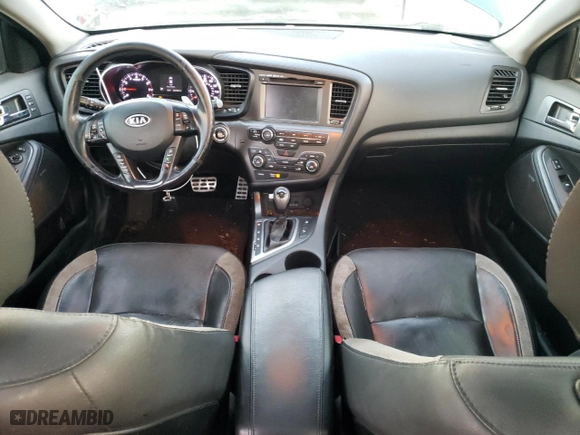 2012 Kia Optima SX with VIN 5XXGR4A61CG081429, listed as a Copart auction lot 82754384 with 207,394 mi miles and Salvage Title. Bid and sale history available at carsss.com. Image 8.