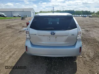 2014 Toyota Prius Two with VIN JTDZN3EU3E3292092, listed as a Copart auction lot 56364975 with 182,320 mi miles and Clean Title. Bid and sale history available at DreamBid. Image 6.
