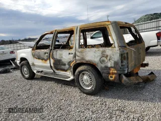 1994 Ford Explorer Eddie Bauer with VIN 1FMDU34X6RUE33709, listed as a Copart auction lot 44447075 with Not provided miles and Non repairable. Bid and sale history available at DreamBid. Image 2.