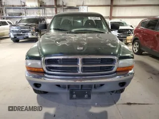 1999 Dodge Dakota SLT with VIN 1B7GG22Y9XS299933, listed as a Copart auction lot 82360644 with 146,506 mi miles and Clean Title. Bid and sale history available at DreamBid. Image 5.