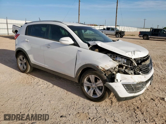 2012 Kia Sportage LX z VIN KNDPBCA22C7261796, wystawiony jako Copart lot #57284425 z przebiegiem 133 383 mil mil oraz Szkoda całkowita • Salvage title. Historia ofert i sprzedaży dostępna na DreamBid. Obrazek 4.