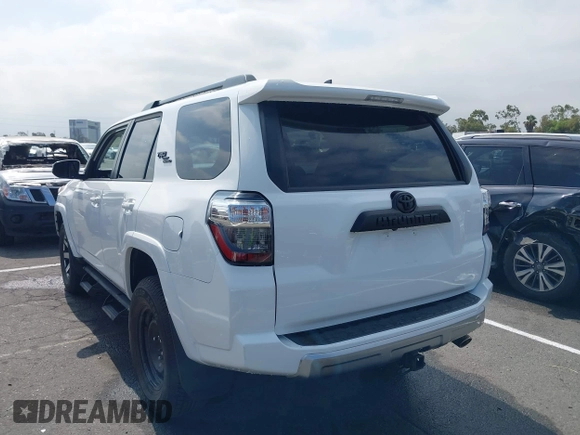 2021 Toyota 4Runner TRD Off Road Premium with VIN JTERU5JR7M5940287, listed as a IAAI auction lot 42592875 with 21,771 mi miles and . Bid and sale history available at DreamBid. Image 3.