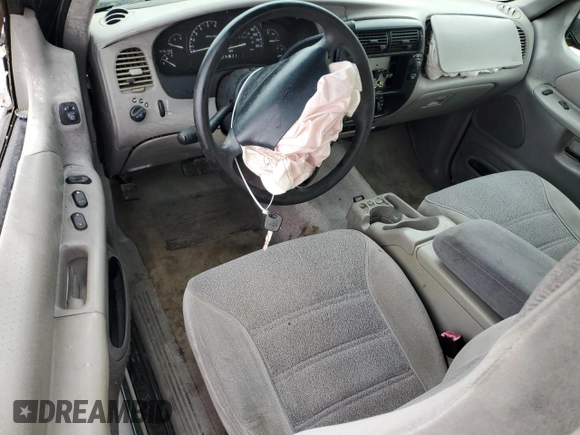 1998 Ford Explorer Sport with VIN 1FMYU22X7WUB73136, listed as a Copart auction lot 54338255 with 197,323 mi miles and Salvage title. Bid and sale history available at DreamBid. Image 8.