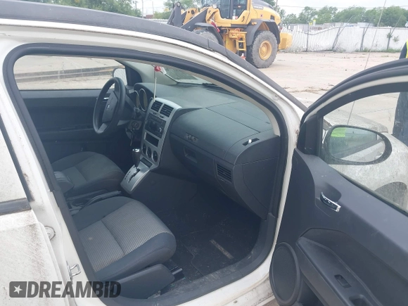 2009 Dodge Caliber SXT z VIN 1B3HB48A29D108077, wystawiony jako IAAI lot #42417769 z przebiegiem 177 162 mil mil oraz . Historia ofert i sprzedaży dostępna na DreamBid. Obrazek 5.