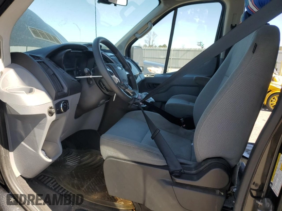 2015 Ford Transit Passenger XL z VIN 1FBAX2CM4FKB22551, wystawiony jako Copart lot #48118205 z przebiegiem 175 297 mil mil oraz Szkoda całkowita • Salvage title. Historia ofert i sprzedaży dostępna na DreamBid. Obrazek 7.