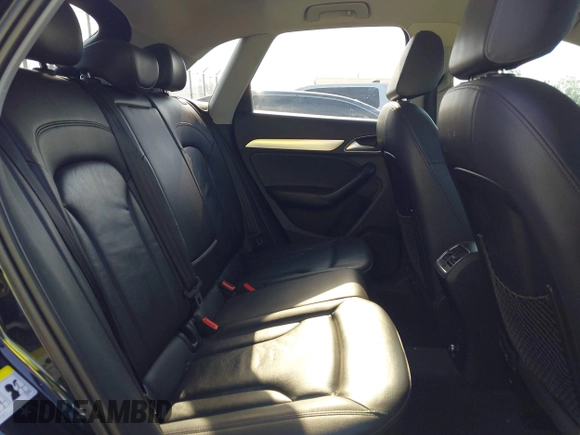 2015 Audi Q3 Premium Plus с VIN WA1EFCFSXFR007096, выставлен на аукционе IAAI как лот 42781603 с пробегом 156 717 миль миль и . История ставок и продаж доступна на DreamBid. Изображение 8.
