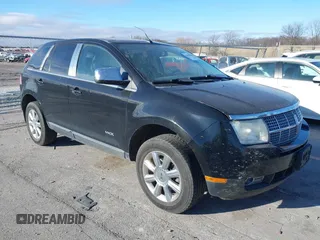 2007 Lincoln MKX with VIN 2LMDU88C67BJ33065, listed as a IAAI auction lot 41058613 with 247,367 mi miles. Bid and sale history available at carsss.com. Image 1.
