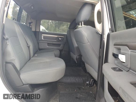 2018 Ram 2500 Big Horn with VIN 3C6TR5DT6JG289295, listed as a Copart auction lot 43616935 with 14,506 mi miles and Clean Title. Bid and sale history available at carsss.com. Image 10.