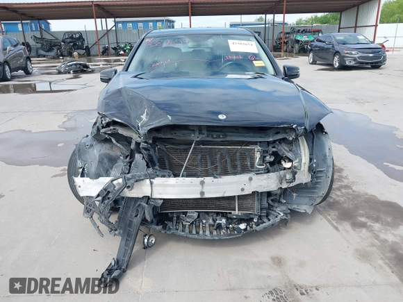 2010 Mercedes-Benz C 300 Sport with VIN WDDGF5EB8AR091199, listed as a IAAI auction lot 42382654 with 204,202 mi miles and . Bid and sale history available at DreamBid. Image 13.