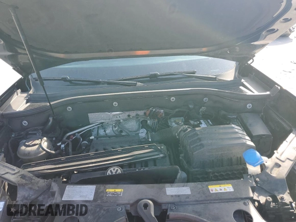 2021 Volkswagen Atlas SE с VIN 1V2WR2CA1MC608693, выставлен на аукционе Copart как лот 60172935 с пробегом 83 401 миль миль и Списание • Salvage title. История ставок и продаж доступна на DreamBid. Изображение 12.