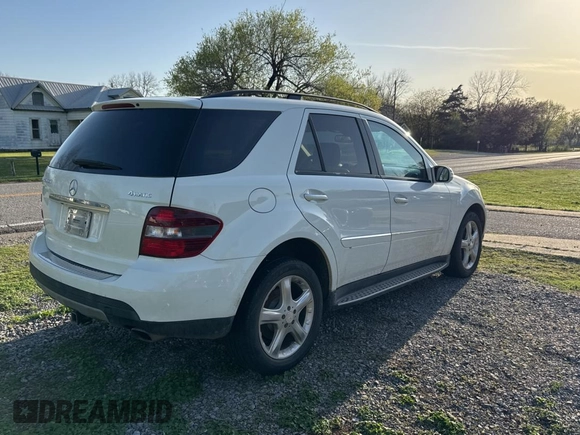 2008 Mercedes-Benz M 320 CDI with VIN 4JGBB22E58A341032, listed as a Copart auction lot 51870395 with 206,800 mi miles and Clean Title. Bid and sale history available at carsss.com. Image 4.