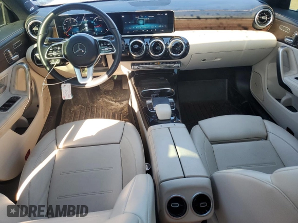 2020 Mercedes-Benz CLA 250 z VIN WDD5J4GB3LN061325, wystawiony jako Copart lot #47204775 z przebiegiem 58 679 mil mil oraz Szkoda całkowita • Salvage title. Historia ofert i sprzedaży dostępna na DreamBid. Obrazek 8.