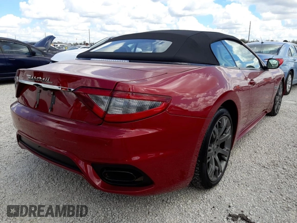 2018 Maserati GranTurismo Sport z VIN ZAM45VMAXJ0273429, wystawiony jako Copart lot #62010052 z przebiegiem 9 980 mil mil oraz . Historia ofert i sprzedaży dostępna na DreamBid. Obrazek 4.