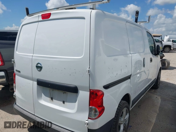 2020 Nissan NV200 SV with VIN 3N6CM0KN9LK691839, listed as a IAAI auction lot 42573602 with 143,623 mi miles and . Bid and sale history available at DreamBid. Image 4.