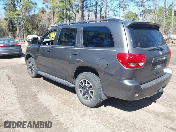 2011 Toyota Sequoia SR5 with VIN 5TDBY5G18BS048424, listed as a IAAI auction lot 41865211 with 213,381 mi miles. Bid and sale history available at carsss.com. Image 3.