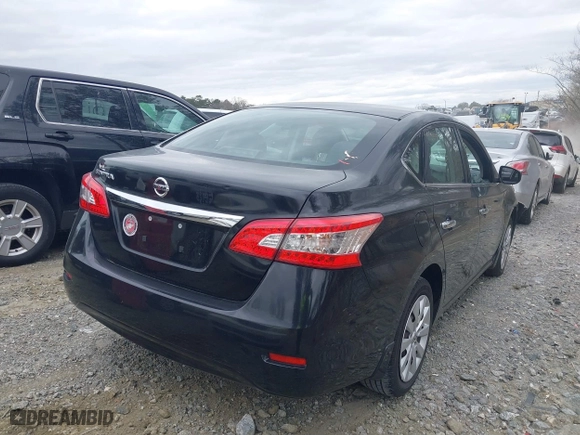 2015 Nissan Sentra S with VIN 3N1AB7AP3FY378320, listed as a IAAI auction lot 41833585 with 58,623 mi miles. Bid and sale history available at carsss.com. Image 4.