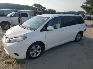 2016 Toyota Sienna LE AAS with VIN 5TDKK3DC6GS727935, listed as a Copart auction lot 62076715 with 107,411 mi miles and Salvage title. Bid and sale history available at DreamBid. Image 1.