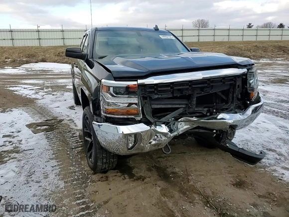 2018 Chevrolet Silverado 1500 LT with VIN 1GCVKREH3JZ106720, listed as a Copart auction lot 44937325 with 93,212 mi miles and Clean Title. Bid and sale history available at carsss.com. Image 10.