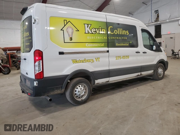 2022 Ford Transit Cargo with VIN 1FTBR2CG0NKA32901, listed as a Copart auction lot 63277404 with 29,146 mi miles and Salvage Title. Bid and sale history available at DreamBid. Image 3.
