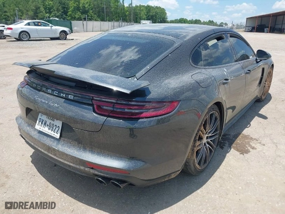 2017 Porsche Panamera Turbo with VIN WP0AF2A75HL152702, listed as a IAAI auction lot 39705001 with 1 mi miles. Bid and sale history available at carsss.com. Image 4.