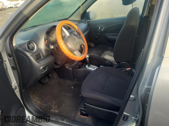 2015 Nissan Micra S z VIN 3N1CK3CP5FL231105, wystawiony jako Copart lot #80742104 z przebiegiem 147 075 mil mil oraz Szkoda całkowita • Salvage title. Historia ofert i sprzedaży dostępna na DreamBid. Obrazek 7.