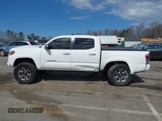 2018 Toyota Tacoma SR with VIN 3TMGZ5AN1JM150189, listed as a IAAI auction lot 41814119 with 109,014 mi miles. Bid and sale history available at carsss.com. Image 14.