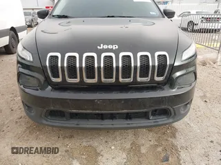 2018 Jeep Cherokee Latitude Plus with VIN 1C4PJLLX3JD503568, listed as a IAAI auction lot 41806496 with 166,224 mi miles. Bid and sale history available at carsss.com. Image 6.