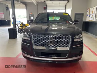 2022 Lincoln Navigator Reserve with VIN 5LMJJ2LT1NEL15170, listed as a IAAI auction lot 42832728 with 45,470 mi miles and . Bid and sale history available at DreamBid. Image 15.