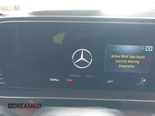 2025 Mercedes-Benz GLE 450 with VIN 4JGFD5KB7SB319795, listed as a IAAI auction lot 42284819 with 3,711 mi miles and . Bid and sale history available at DreamBid. Image 7.