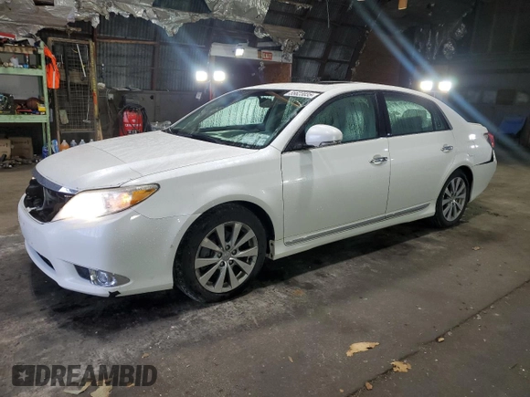 2011 Toyota Avalon with VIN 4T1BK3DB4BU414356, listed as a Copart auction lot 55623035 with 163,696 mi miles and Salvage Title. Bid and sale history available at carsss.com. Image 1.