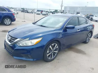 2017 Nissan Altima SR with VIN 1N4AL3AP2HN347052, listed as a IAAI auction lot 42114336 with 34,928 mi miles and . Bid and sale history available at carsss.com. Image 18.