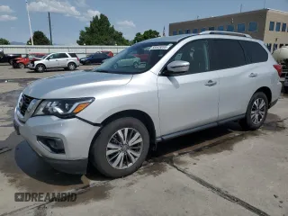 2018 Nissan Pathfinder Platinum with VIN 5N1DR2MM5JC665603, listed as a Copart auction lot 58505055 with 157,836 mi miles and Salvage title. Bid and sale history available at DreamBid. Image 1.