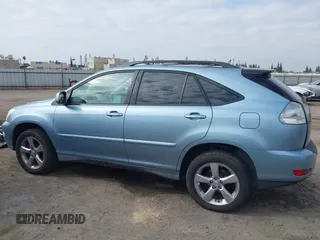 2005 Lexus RX 330 with VIN 2T2HA31U85C063620, listed as a IAAI auction lot 42023384 with 180,202 mi miles. Bid and sale history available at carsss.com. Image 14.