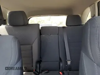 2017 Kia Sorento LX с VIN 5XYPGDA54HG293032, выставлен на аукционе Copart как лот 57272025 с пробегом 113 701 миль миль и Списание • Salvage title. История ставок и продаж доступна на DreamBid. Изображение 10.